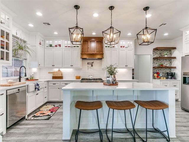 1235 Deer Ridge, Tuttle, OK 73089