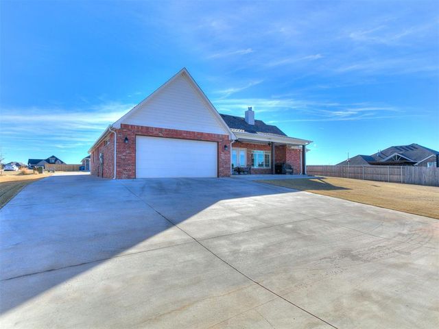 1235 Deer Ridge, Tuttle, OK 73089