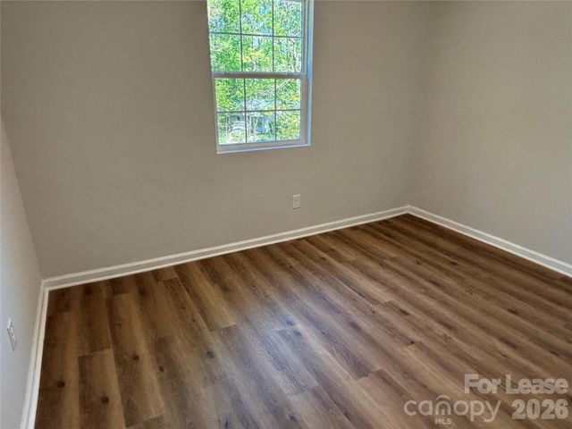 6211 Spanish Oak Road, Charlotte, NC 28227