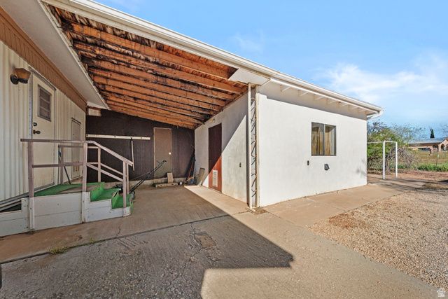 49 E 600 N, Hurricane, UT 84737