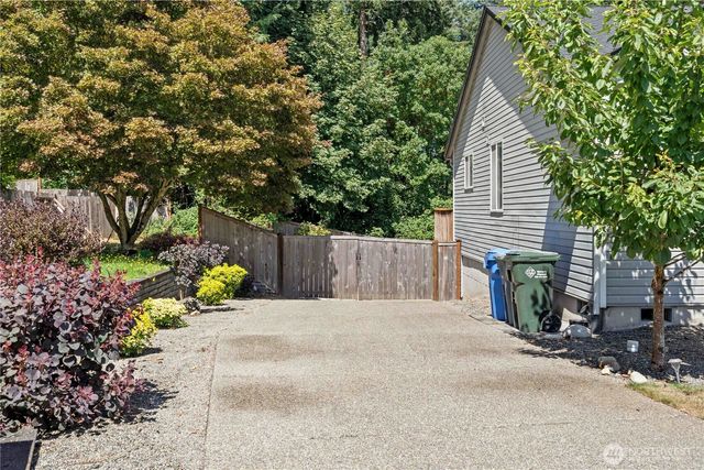 5007 86th Street Ct E, Tacoma, WA 98446