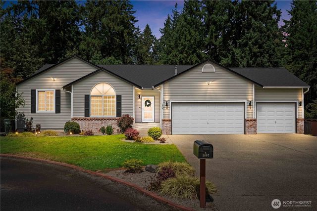 5007 86th Street Ct E, Tacoma, WA 98446