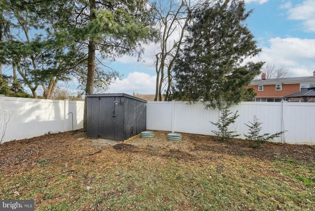 1960 BANNISTER ST, York, PA 17404