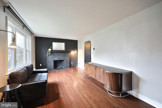 1960 BANNISTER ST, York, PA 17404