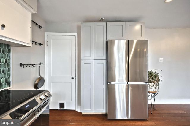 1960 BANNISTER ST, York, PA 17404