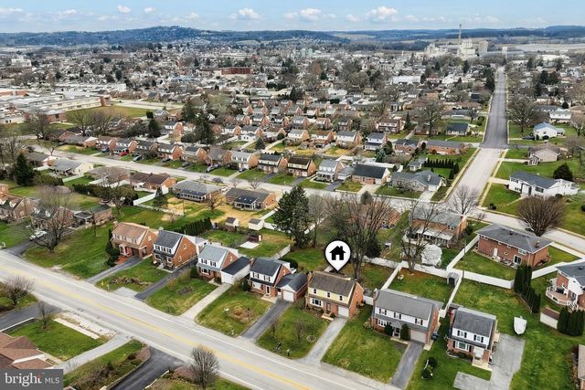 1960 BANNISTER ST, York, PA 17404