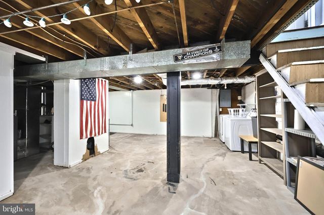 1960 BANNISTER ST, York, PA 17404