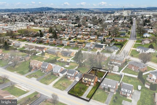 1960 BANNISTER ST, York, PA 17404