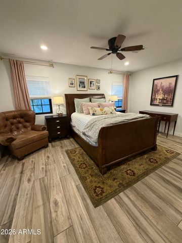 3501 E PICCADILLY Road, Phoenix, AZ 85018