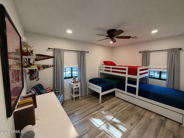 3501 E PICCADILLY Road, Phoenix, AZ 85018
