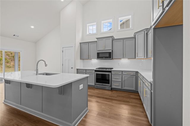 120 Grange Vally Lane, Central, SC 29630