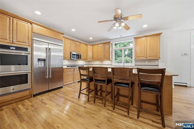 1 Concord Court, Mahwah, NJ 07430