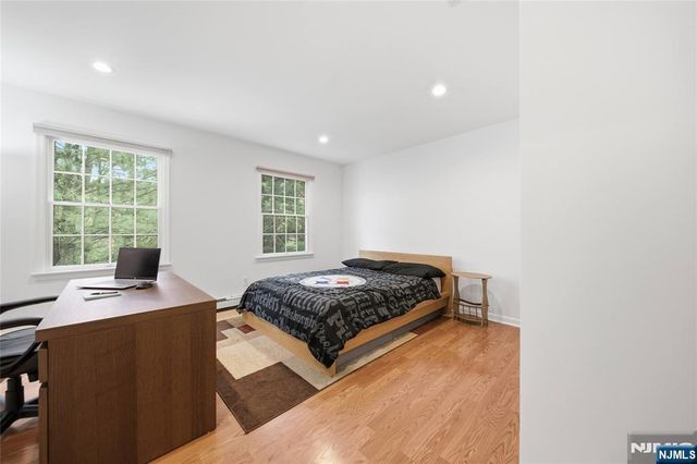1 Concord Court, Mahwah, NJ 07430