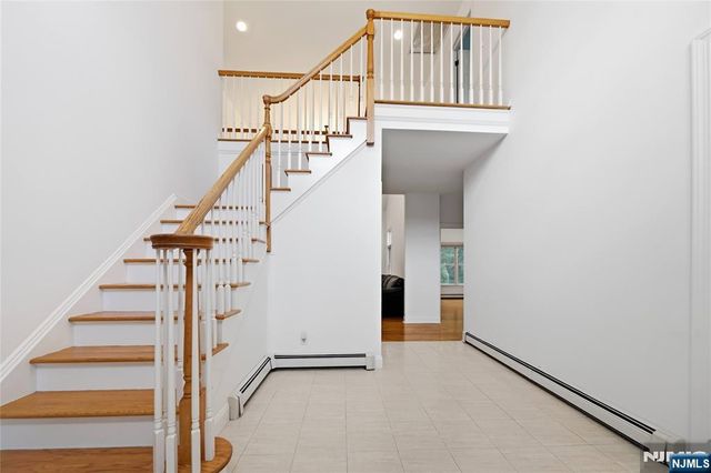 1 Concord Court, Mahwah, NJ 07430
