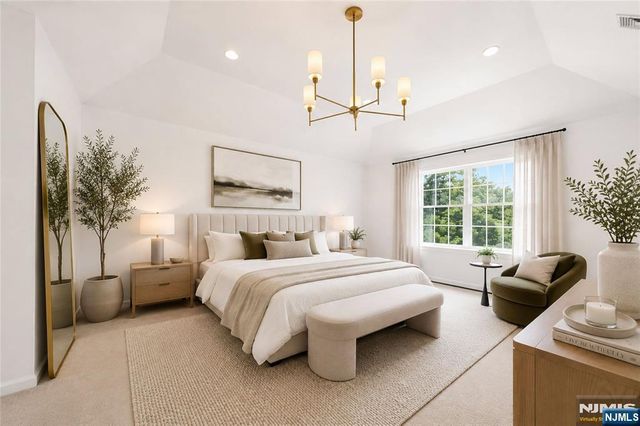 1 Concord Court, Mahwah, NJ 07430