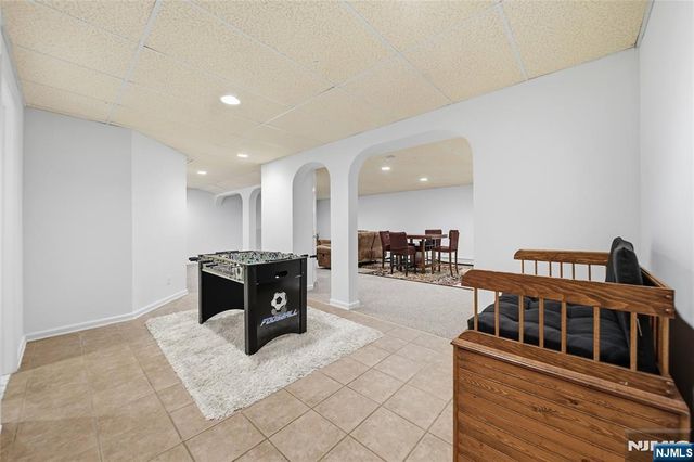 1 Concord Court, Mahwah, NJ 07430