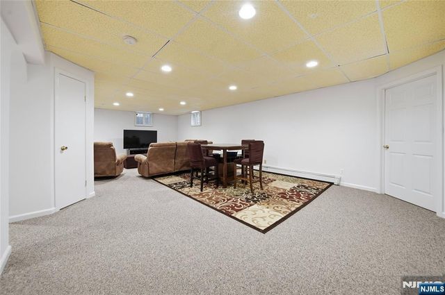 1 Concord Court, Mahwah, NJ 07430