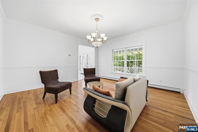1 Concord Court, Mahwah, NJ 07430