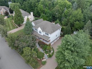 1 Concord Court, Mahwah, NJ 07430