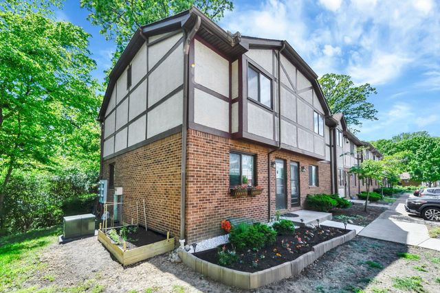 3083 Highcliff Court, Columbus, OH 43231