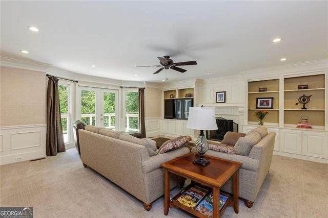 7390 Stoneykirk Close, Atlanta, GA 30350
