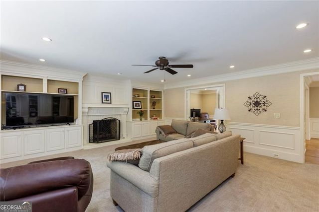 7390 Stoneykirk Close, Atlanta, GA 30350