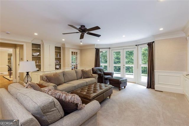 7390 Stoneykirk Close, Atlanta, GA 30350
