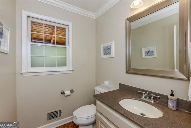 7390 Stoneykirk Close, Atlanta, GA 30350