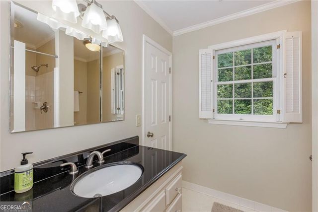 7390 Stoneykirk Close, Atlanta, GA 30350