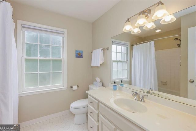 7390 Stoneykirk Close, Atlanta, GA 30350