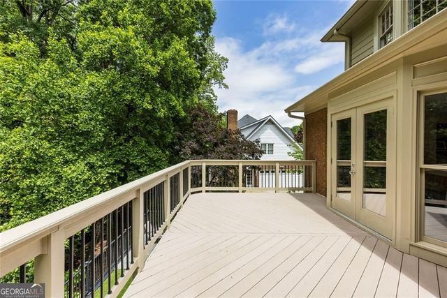 7390 Stoneykirk Close, Atlanta, GA 30350