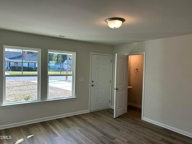 105 W Sater Street, Pinetops, NC 27864