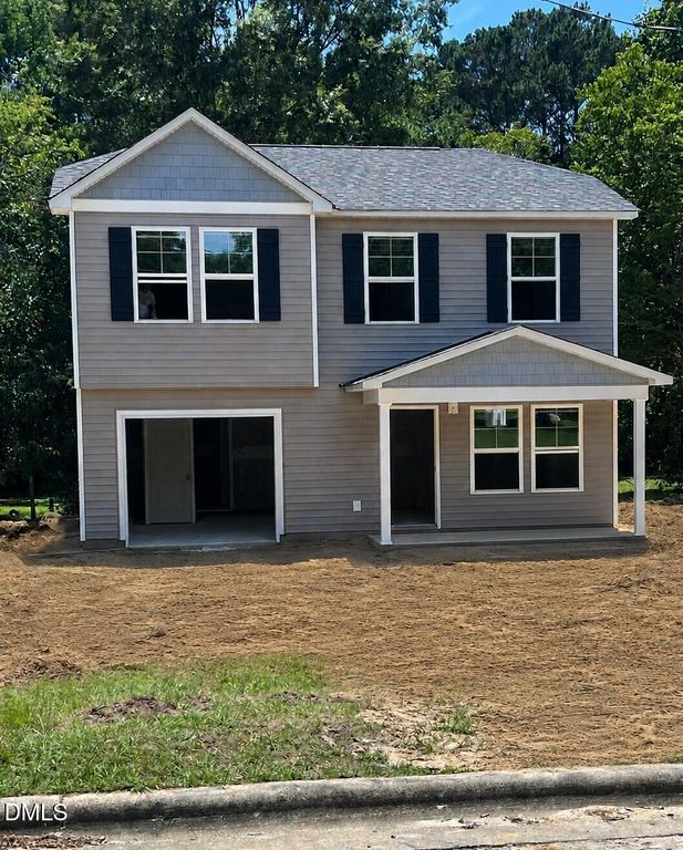 105 W Sater Street, Pinetops, NC 27864