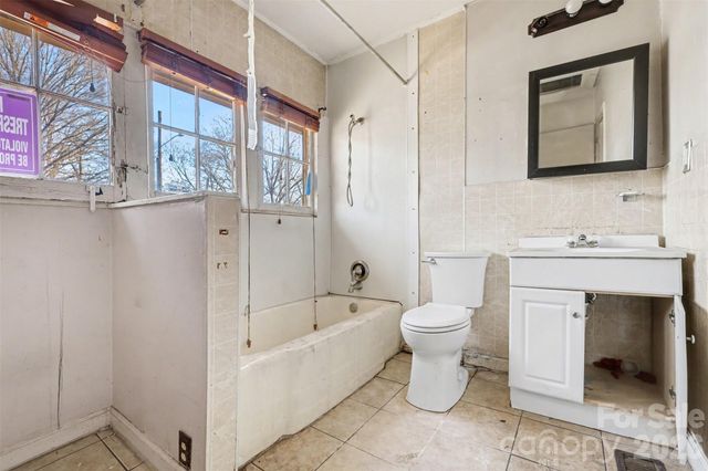319 N Linwood Avenue, Charlotte, NC 28216