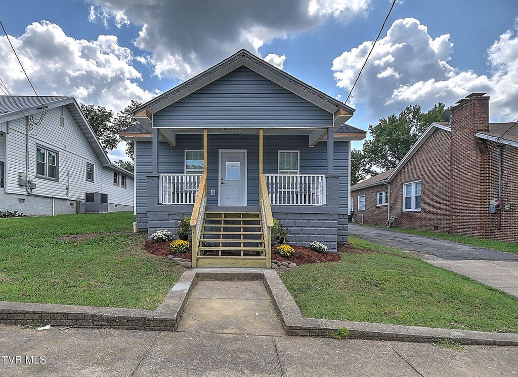 242 Mcdowell Street, Bristol, TN 37620