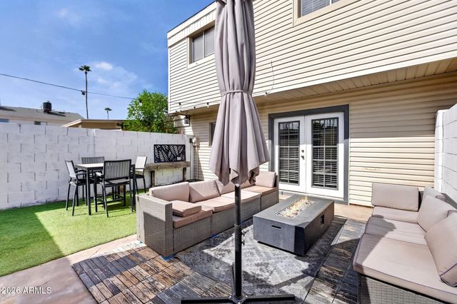 6558 S GRANADA Drive, Tempe, AZ 85283