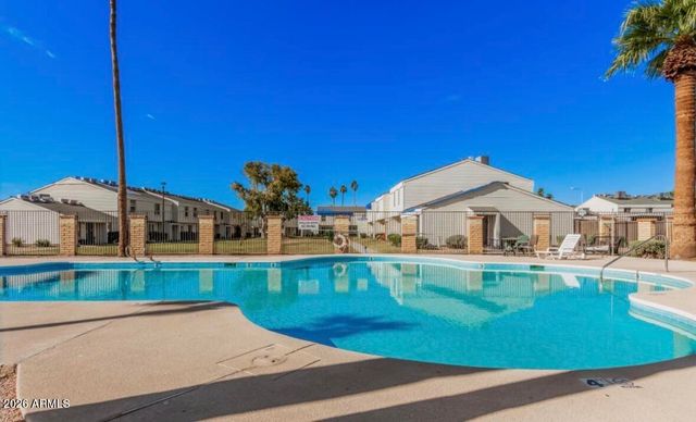 6558 S GRANADA Drive, Tempe, AZ 85283