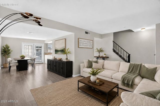 6558 S GRANADA Drive, Tempe, AZ 85283