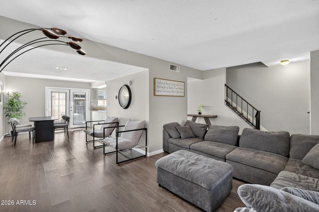 6558 S GRANADA Drive, Tempe, AZ 85283