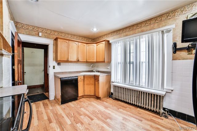 8 Midvale Avenue, Buffalo, NY 14215