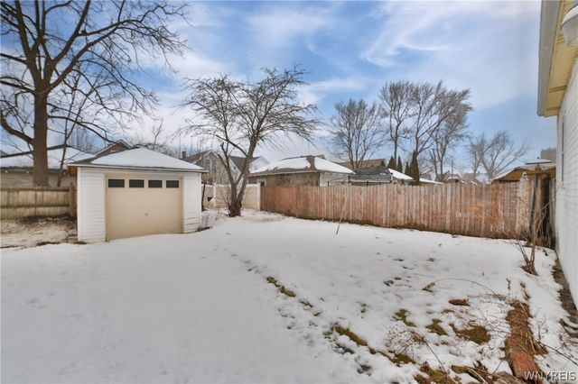 8 Midvale Avenue, Buffalo, NY 14215