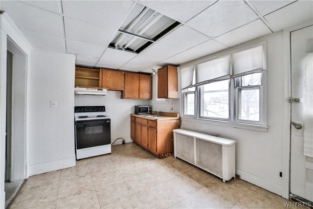 8 Midvale Avenue, Buffalo, NY 14215