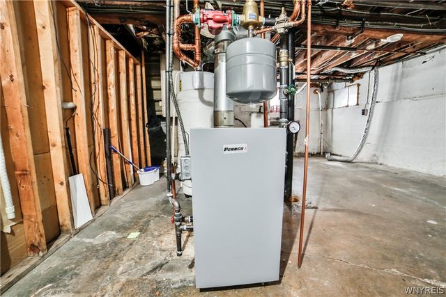 8 Midvale Avenue, Buffalo, NY 14215