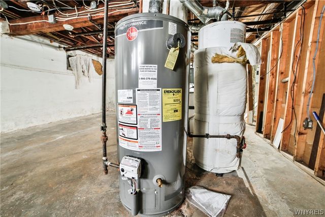 8 Midvale Avenue, Buffalo, NY 14215