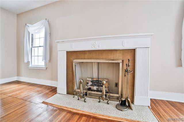 8 Midvale Avenue, Buffalo, NY 14215