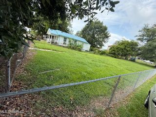 329 Heidenheim Avenue, Biloxi, MS 39530