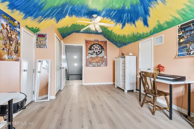 31 LANSDOWNE Lane, Palm Coast, FL 32137