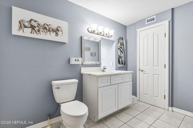 31 LANSDOWNE Lane, Palm Coast, FL 32137