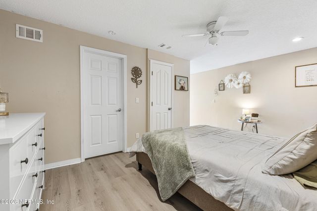 31 LANSDOWNE Lane, Palm Coast, FL 32137