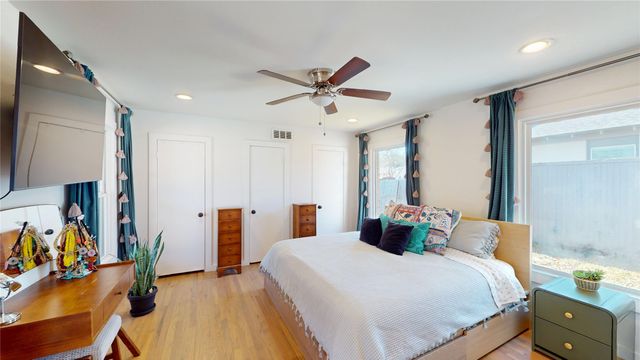 900 Treasure Road, Garland, TX 75041